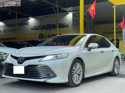 Xe Toyota Camry 2.5Q 2021