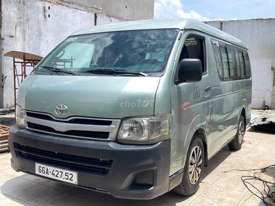 Toyota Hiace 2011 - 123 km