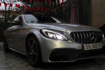 Mercedes Benz C Class 2015 C250 AMG - 100000 km
