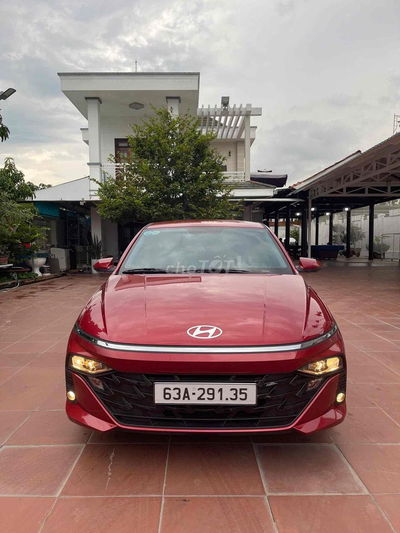 Hyundai Accent 2024 1.5 AT - 11000 km