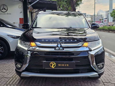 MITSUBISHI OULANDER 2.0 CVT PREMIUM SX 2018