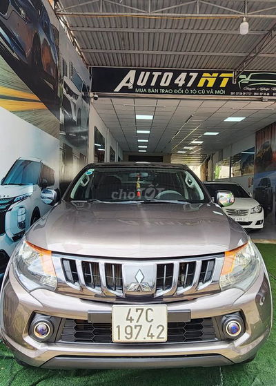 MITSUBISHI TRITON Tự động một cầu 2018