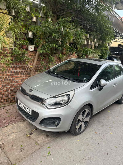 Kia Rio 2011 1.6 AT - 102000 km