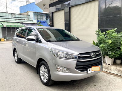 BÁN INNOVA cuối 2019E MÀU BẠC ZIN XE NHÀ: 398 TR