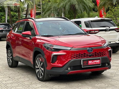 Xe Toyota Corolla Cross 1.8HEV 2024