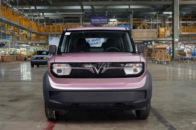 VinFast VF3 2025 màu hồng tím, vàng giảm tới 32tr