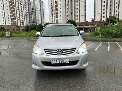Toyota Innova 2009 G - 25000 km