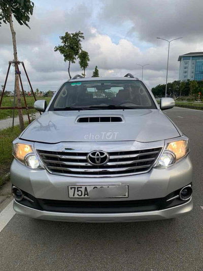 Toyota Fortuner 2015 2.5G - 90000 km gốc Huế