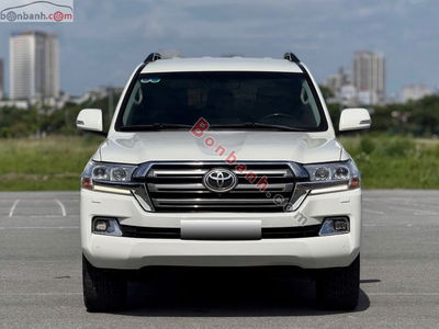 Xe Toyota Land Cruiser VX 4.6 V8 2016