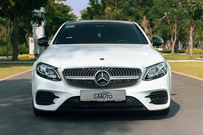 LONG ANH AUTO về Mercedes E200 Sport Limited