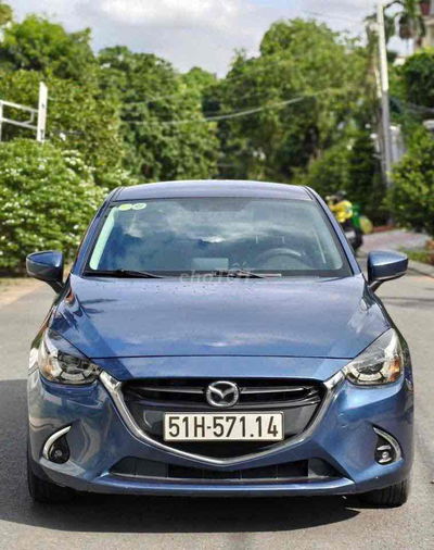 Mazda 2 2019 Premium Sedan - 78000 km