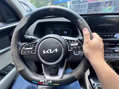 Kia Carens 2024 1.5G Luxury - 24000 km