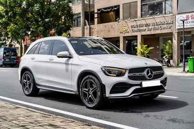 Mercedes GLC300 V1 2022 - sang trọng thể thao