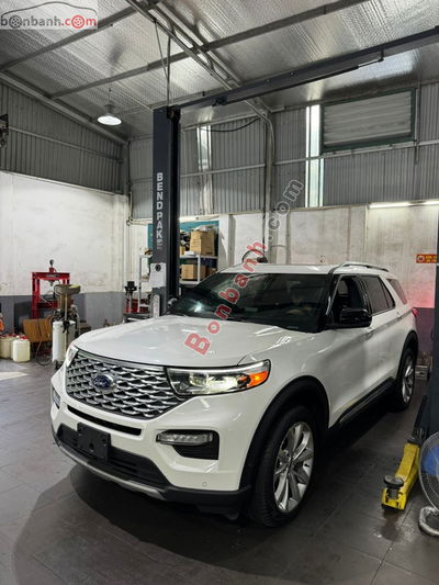 Xe Ford Explorer Platinum 3.0L EcoBoost 2021