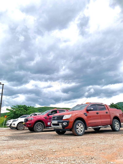 Ford Ranger 2015 Wildtrak 3.2L 4x4 AT - 100000 km
