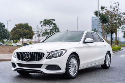 Mercedes -benz C200 2016