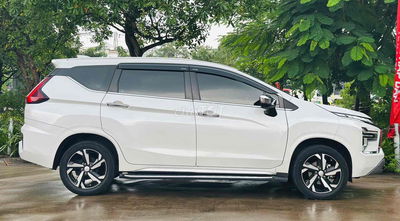 Mitsubishi Xpander 2022 AT Premium - 24000 km