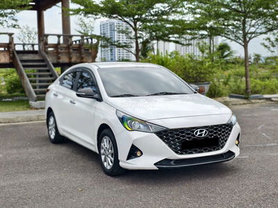 yundai Accent 2023 số tự động, màu trắng