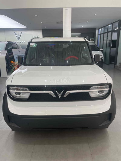 VF3 trắng 2025 sẵn xe, sẵn hồ sơ giao ngay