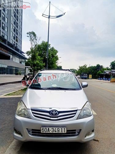 Toyota Innova G 2010