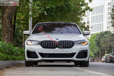 Xe BMW 5 Series 530i M Sport 2022