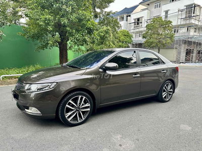 Kia Forte 2013 S 1.6 AT - 120000 km