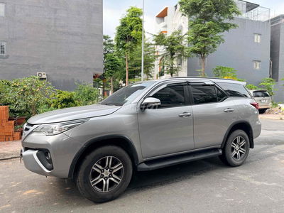 Toyota Fortuner 2017 máy dầu gd cực đẹp rẻ sẵn đi