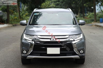 Xe Mitsubishi Outlander 2.0 CVT 2018