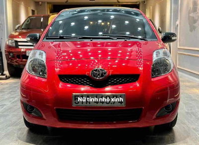 Toyota Yaris 2012 1.5 AT - 67 km