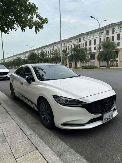 Mazda 6 2020 Premium 2.0 AT - 110000km