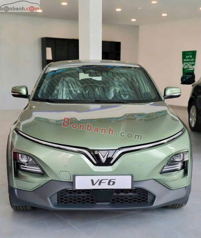 Xe VinFast VF6 Eco 2025
