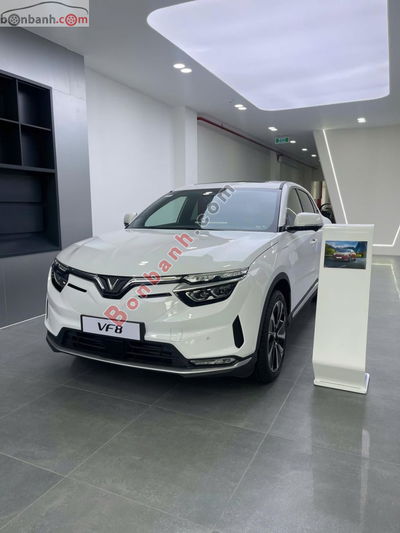 Xe VinFast VF8 Plus 2025