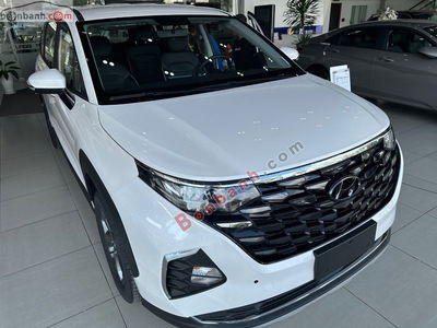 Xe Hyundai Custin Tiêu Chuẩn 1.5T 2025