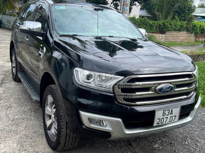 Ford Everest 2017 Titanium 2.2L 4x2 AT - 107 km