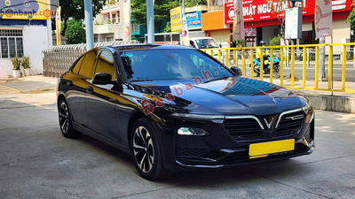 Xe VinFast Lux A 2.0 Tiêu chuẩn 2022