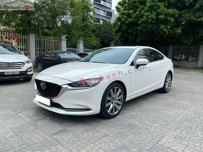 Xe Mazda 6 Premium 2.0 AT 2023