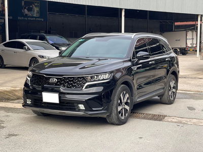 Kia Sorento 2021 Luxury 2.2 AT - 50,000 km.