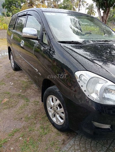 Toyota Innova 2006 G - 123546 km
