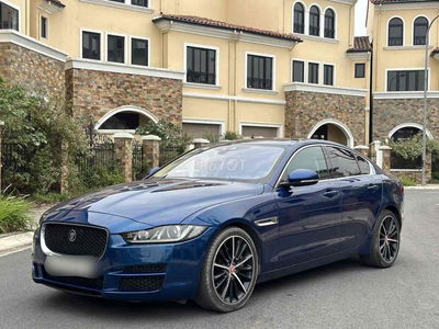 Jaguar XE 2015 Portfolio - 80000 km