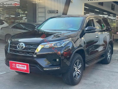 Xe Toyota Fortuner 2.4G 4x2 AT 2020