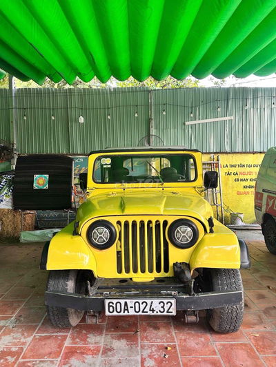 Jeep CJ trước năm 1980 - 100000 km