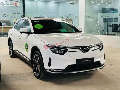 Xe VinFast VF8 Plus AWD 2022