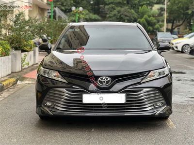 Xe Toyota Camry 2.0G 2020