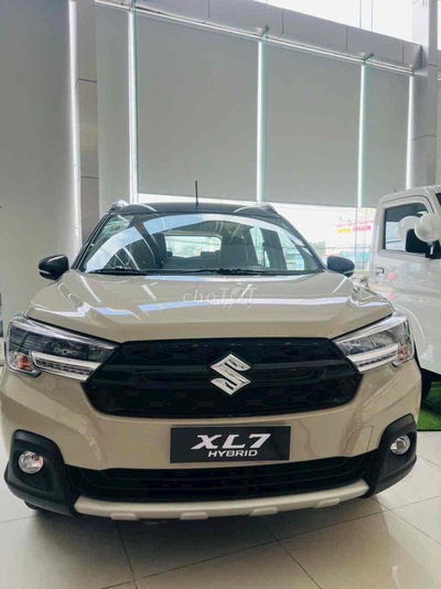 Suzuki XL 7 Hybrid 2025 Tháng 10 nhiều ưu đãi !!!
