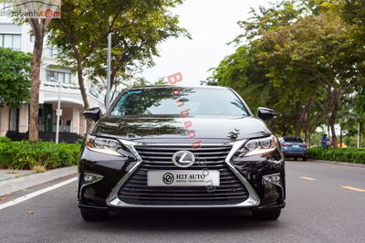 Xe Lexus ES 250 2016