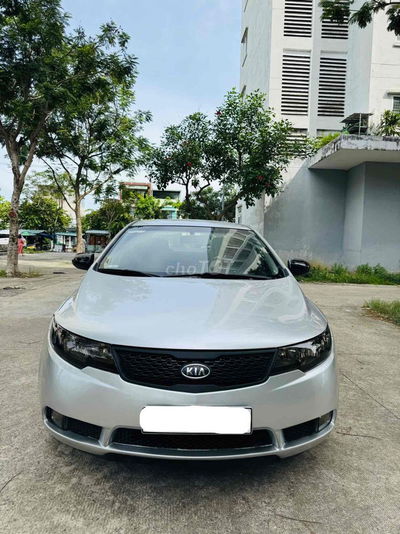 Kia Cerato 2009 1.6 MT