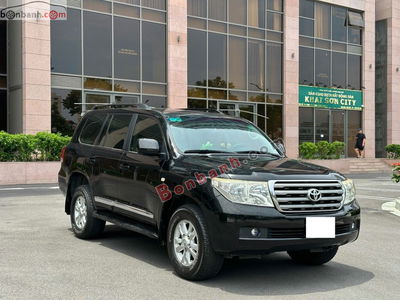 Xe Toyota Land Cruiser VX 4.6 V8 2011