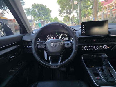 Honda CR V 2024 L - 15000 km