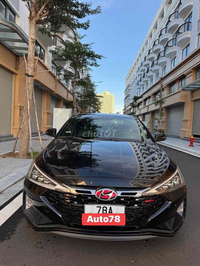 Hyundai Elantra 2019 1.6AT Sport - 50000 km