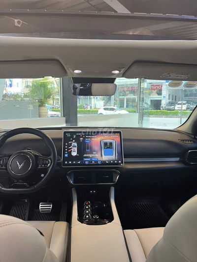 VinFast VF8 2023 Eco - 45000 km